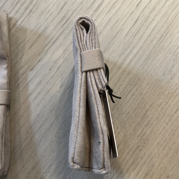 Alexis Bittar Gray Suede Gift Bag Jewelry Pouch Storage with tag 4.5x3.5x1.5” - Picture 3 of 5